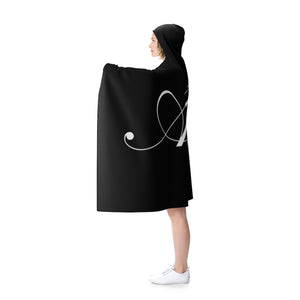 Hooded "Amor" Blanket (80" x 56")